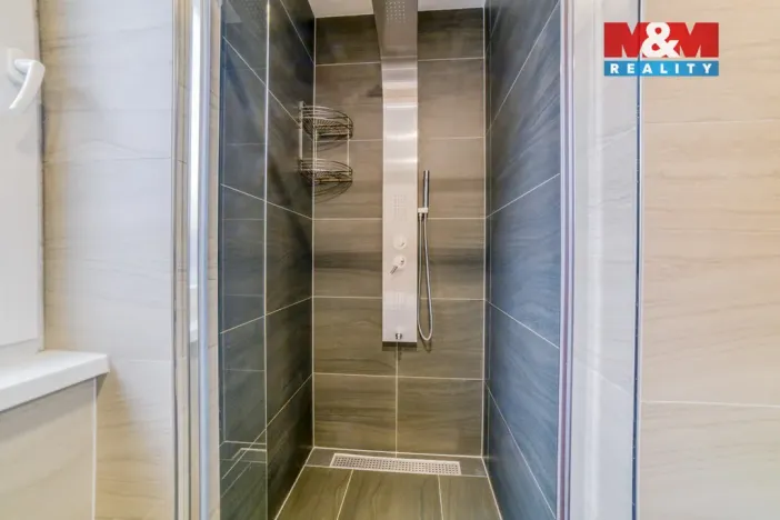 Prodej bytu 3+kk, Karlovy Vary - Drahovice, Mattoniho nábřeží, 85 m2