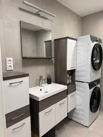 Pronájem bytu 2+kk, Liberec, Polní, 57 m2