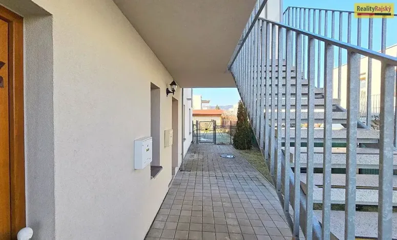 Prodej bytu 4+kk, Mníšek pod Brdy, V Edenu, 84 m2