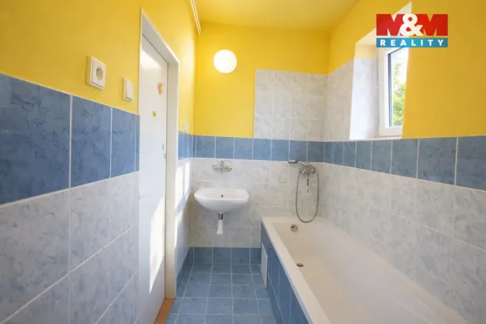 Pronájem bytu 1+1, Kryry, Tovární, 49 m2