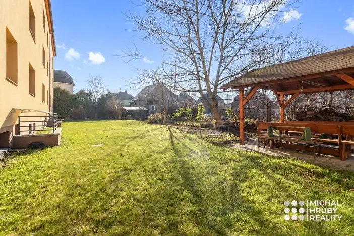 Prodej bytu 2+kk, Ostrava, Vrázova, 79 m2