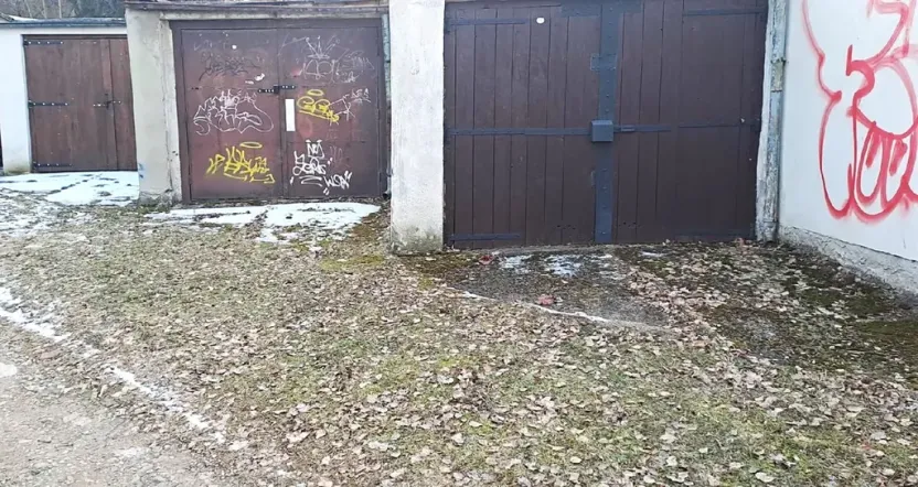 Prodej garáže, Praha, Družstevní ochoz, 18 m2