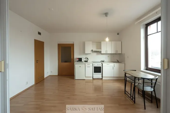 Pronájem bytu 2+kk, Praha - Košíře, Pod Klamovkou, 39 m2