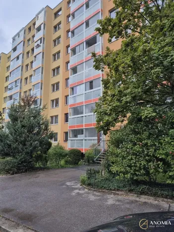 Prodej bytu 3+1, Praha - Černý Most, Bryksova, 78 m2