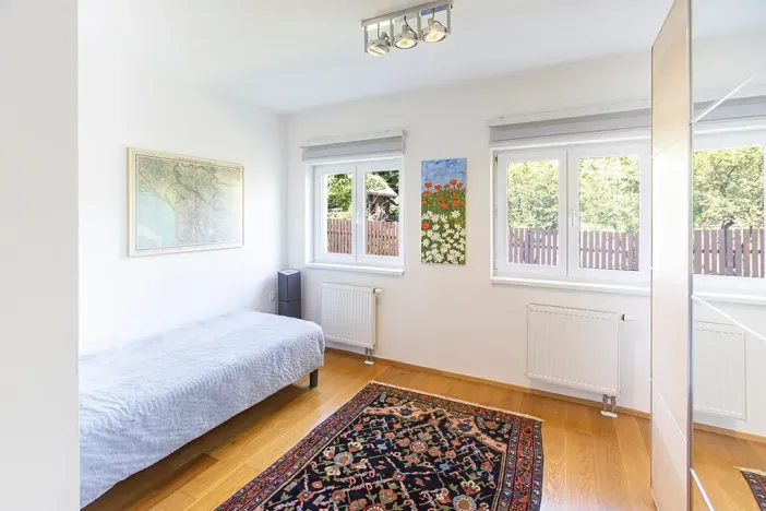 Pronájem bytu 3+kk, Praha - Hrdlořezy, Mezitraťová, 78 m2