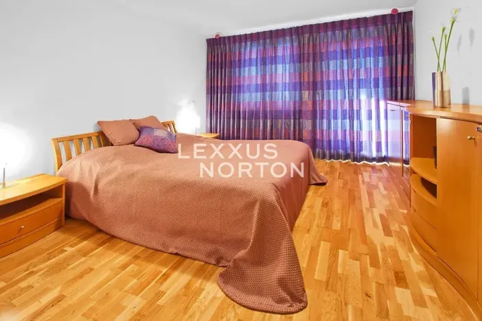 Pronájem bytu 2+kk, Praha - Vyšehrad, Neklanova, 68 m2