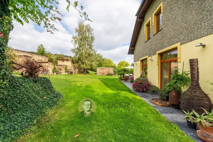 Prodej zemědělské usedlosti, Lichnov, 672 m2