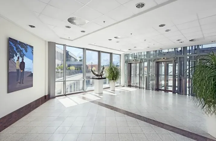 Pronájem kanceláře, Praha - Nové Město, náměstí Republiky, 1700 m2