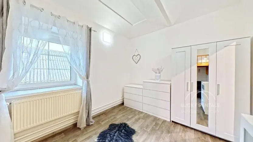 Pronájem bytu 1+1, Únětice, Josefská, 34 m2