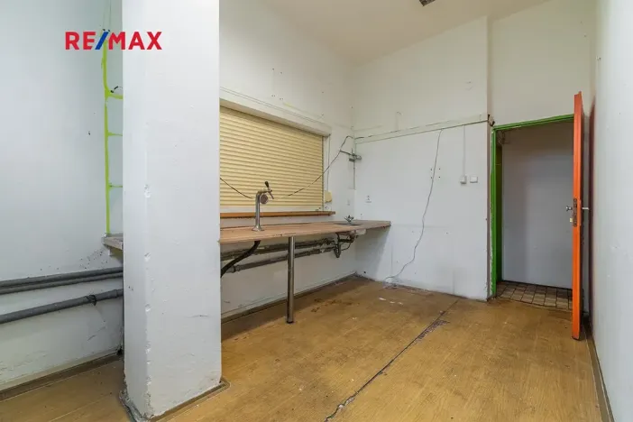 Pronájem komerční nemovitosti, Plzeň, Sokolovská, 12 m2