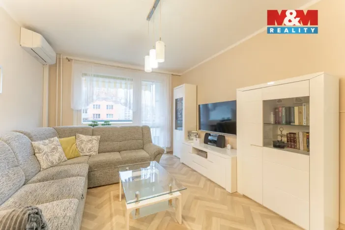 Prodej bytu 2+1, Kadaň, 1. máje, 56 m2