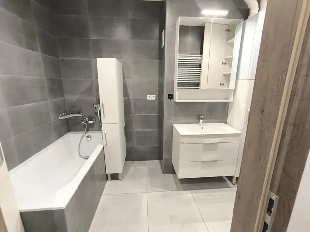 Pronájem bytu 3+kk, Hradec Králové, Vocelova, 93 m2