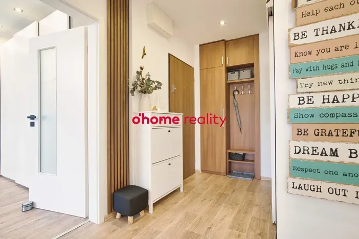 Prodej bytu 3+kk, Olomouc, Lazecká, 77 m2