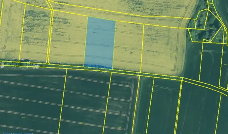 Prodej podílu pole, Chrášťany, 763 m2