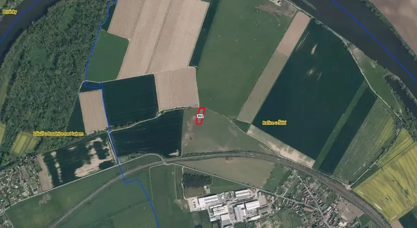 Prodej pozemku, Račice, 2554 m2