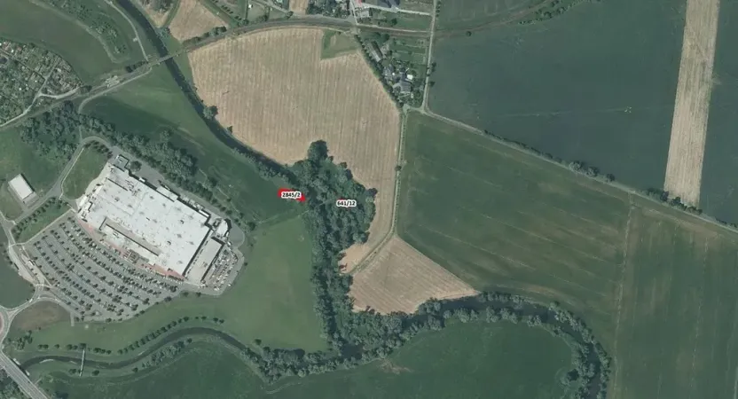 Prodej zahrady, Opava, 447 m2