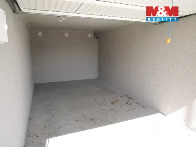 Pronájem garáže, Mariánské Lázně - Úšovice, 18 m2