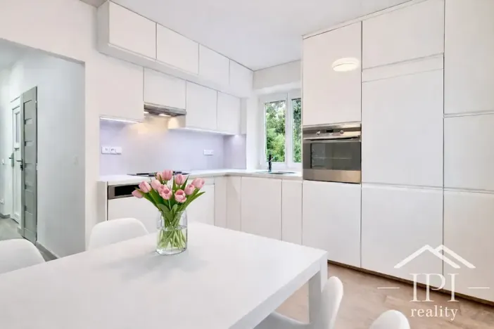 Pronájem bytu 2+1, Děčín, Liliová, 56 m2