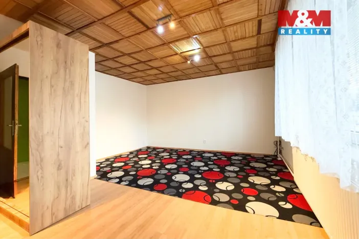 Pronájem bytu 1+1, Zlín - Jaroslavice, Anenská, 45 m2