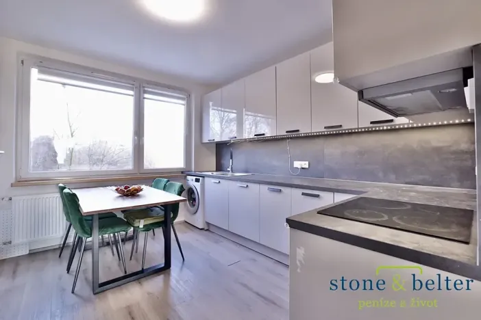 Prodej bytu 3+1, Praha - Černý Most, Bryksova, 77 m2