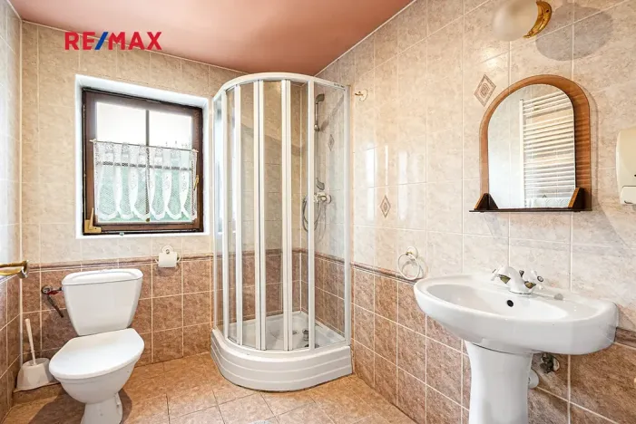 Prodej rodinného domu, Horní Libchava, 555 m2