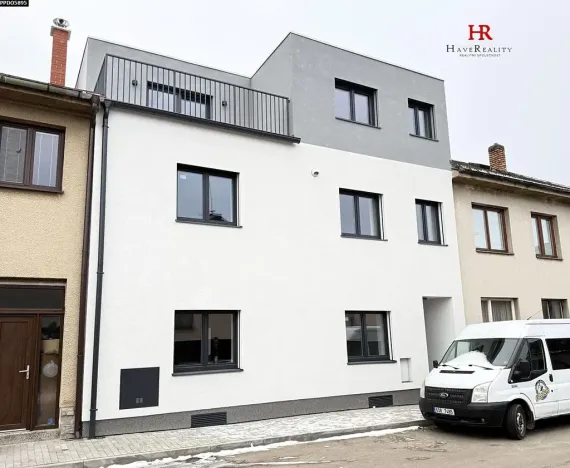 Pronájem bytu 2+kk, Benešov, Ulrichova, 54 m2
