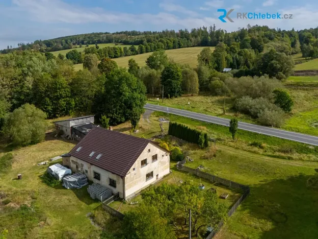 Prodej rodinného domu, Lomnice, 180 m2