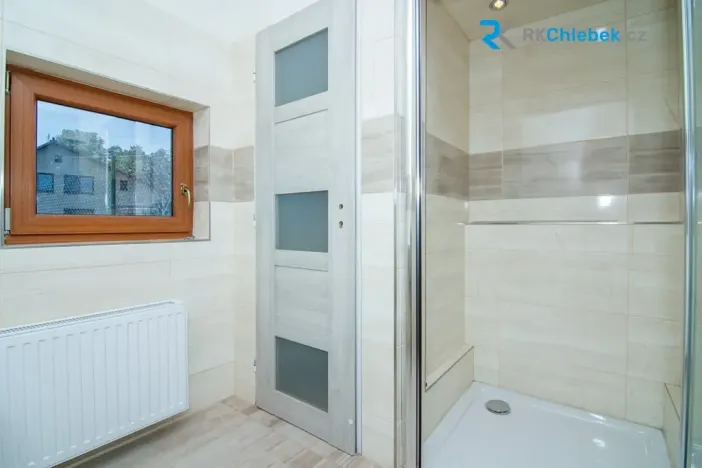 Prodej rodinného domu, Kozlovice, 283 m2