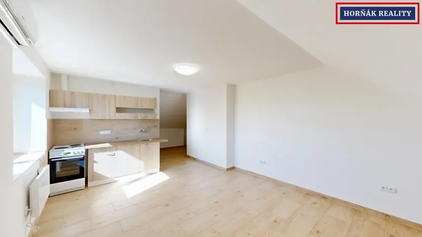 Pronájem bytu 1+kk, Žďár nad Sázavou, 32 m2