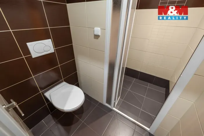 Pronájem kanceláře, Kladno, Čechova, 167 m2