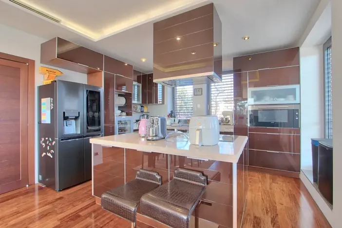 Prodej bytu 3+kk, Praha - Podolí, Jeremenkova, 115 m2