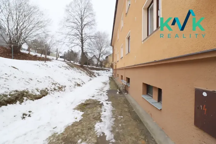 Prodej bytu 2+1, Žlutice, Nádražní, 55 m2