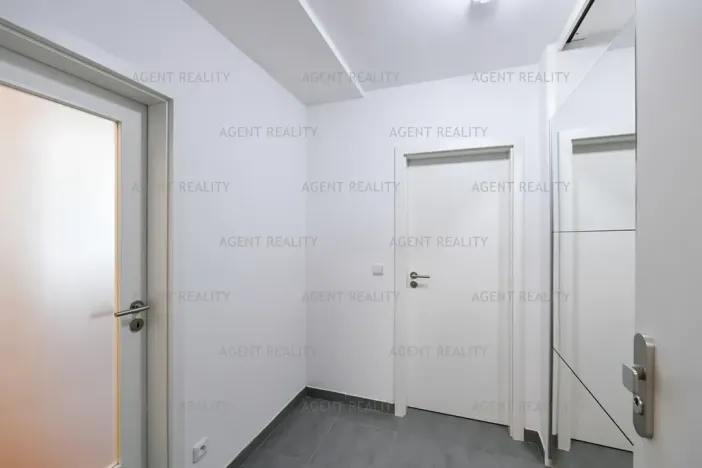 Pronájem bytu 2+kk, Praha - Holešovice, V závětří, 44 m2