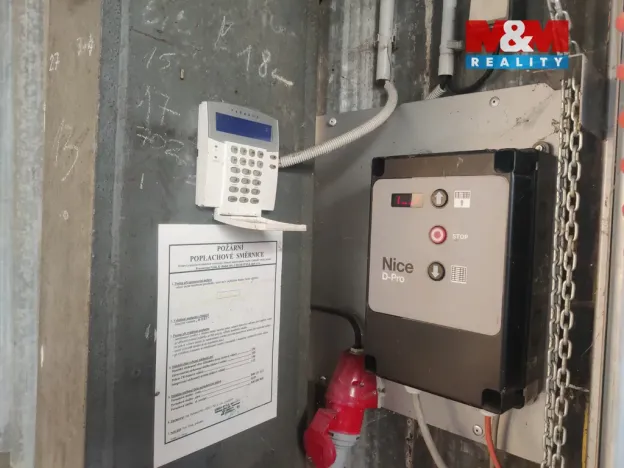 Pronájem skladu, Veleň, K Cihelně, 191 m2