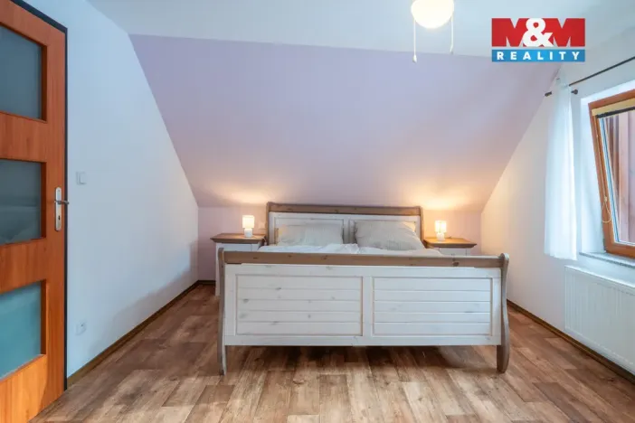 Prodej rodinného domu, Chroboly, 135 m2