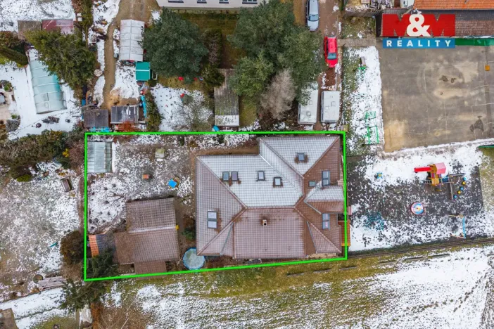 Prodej rodinného domu, Hradešín, 350 m2