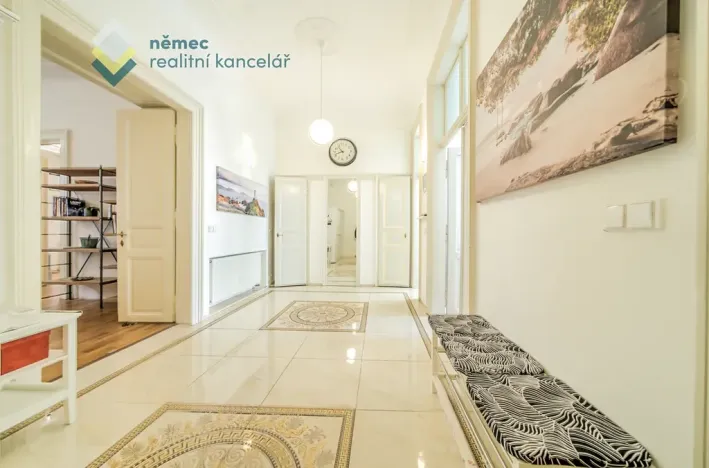 Pronájem bytu 3+1, Praha - Vinohrady, Záhřebská, 106 m2