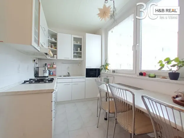 Prodej bytu 3+1, Otrokovice, 56 m2