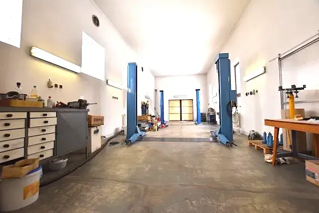Prodej garáže, Písek, 161 m2