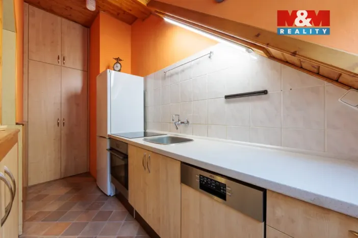 Prodej bytu 4+1, Karlovy Vary, Ondřejská, 79 m2