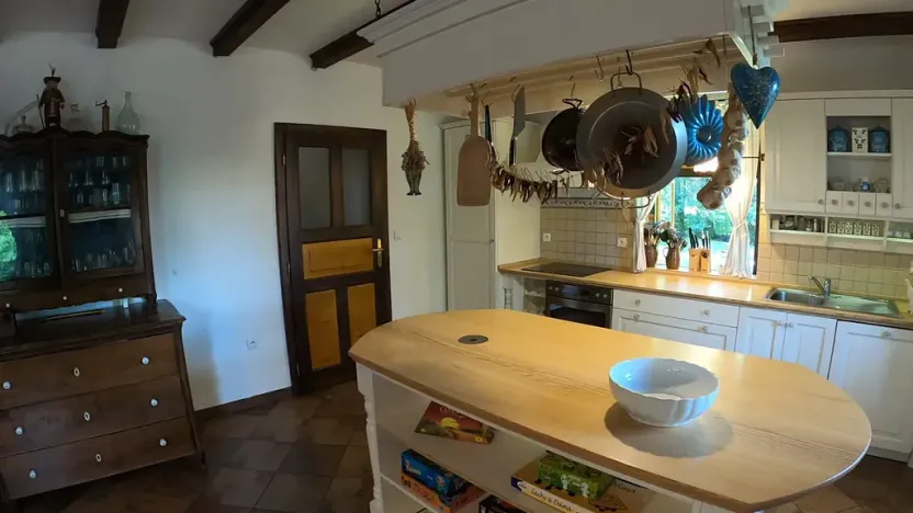 Prodej rodinného domu, Pecka, 300 m2