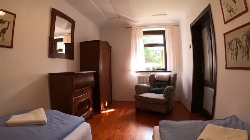 Prodej rodinného domu, Pecka, 300 m2