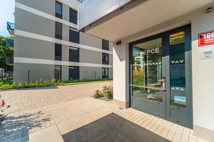 Pronájem bytu 1+kk, Praha - Hostivař, Nurmiho, 42 m2