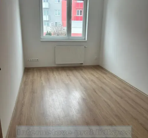 Pronájem bytu 2+kk, Praha - Kyje, Sicherova, 51 m2