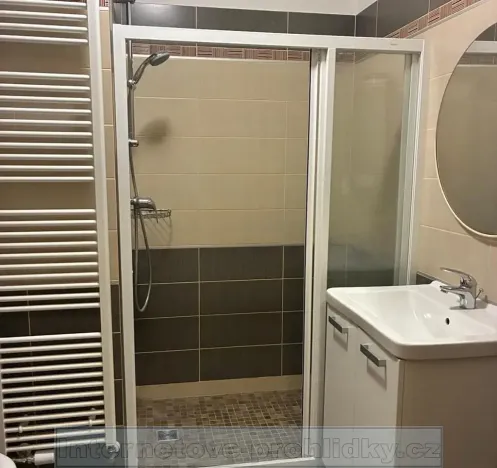 Pronájem bytu 2+kk, Praha - Kyje, Sicherova, 51 m2