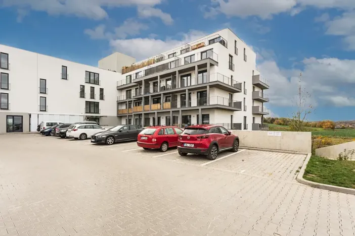 Pronájem bytu 2+kk, Horoměřice, Velvarská, 60 m2