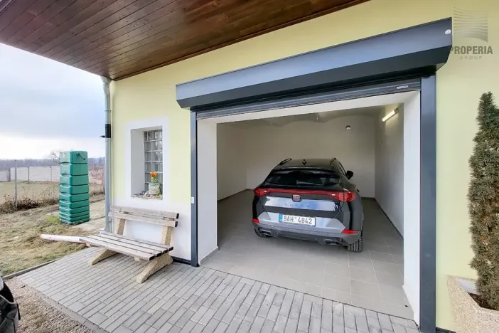 Prodej bytu 3+kk, Hrádek, 112 m2