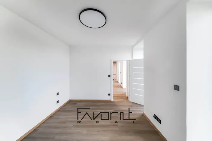 Pronájem bytu 2+kk, Ostrava, U Hrůbků, 56 m2