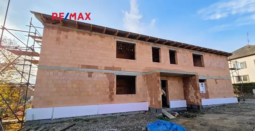 Prodej bytu 2+kk, Třeština, 68 m2