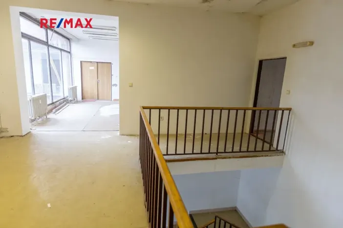 Prodej obchodního prostoru, Město Albrechtice, Míru, 1427 m2